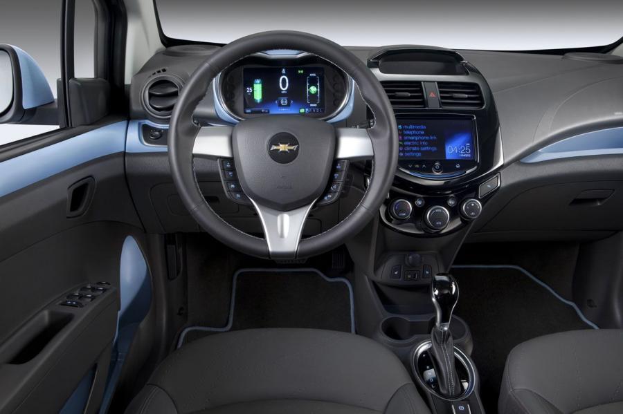  Chevrolet Spark EV 2014 года  (фото 17 из 76)